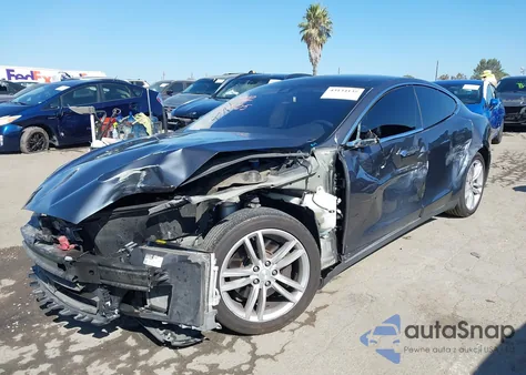 2015 Tesla Model S 60/70/85 from USA, damaged, VIN 5YJSA1S19FFP77093